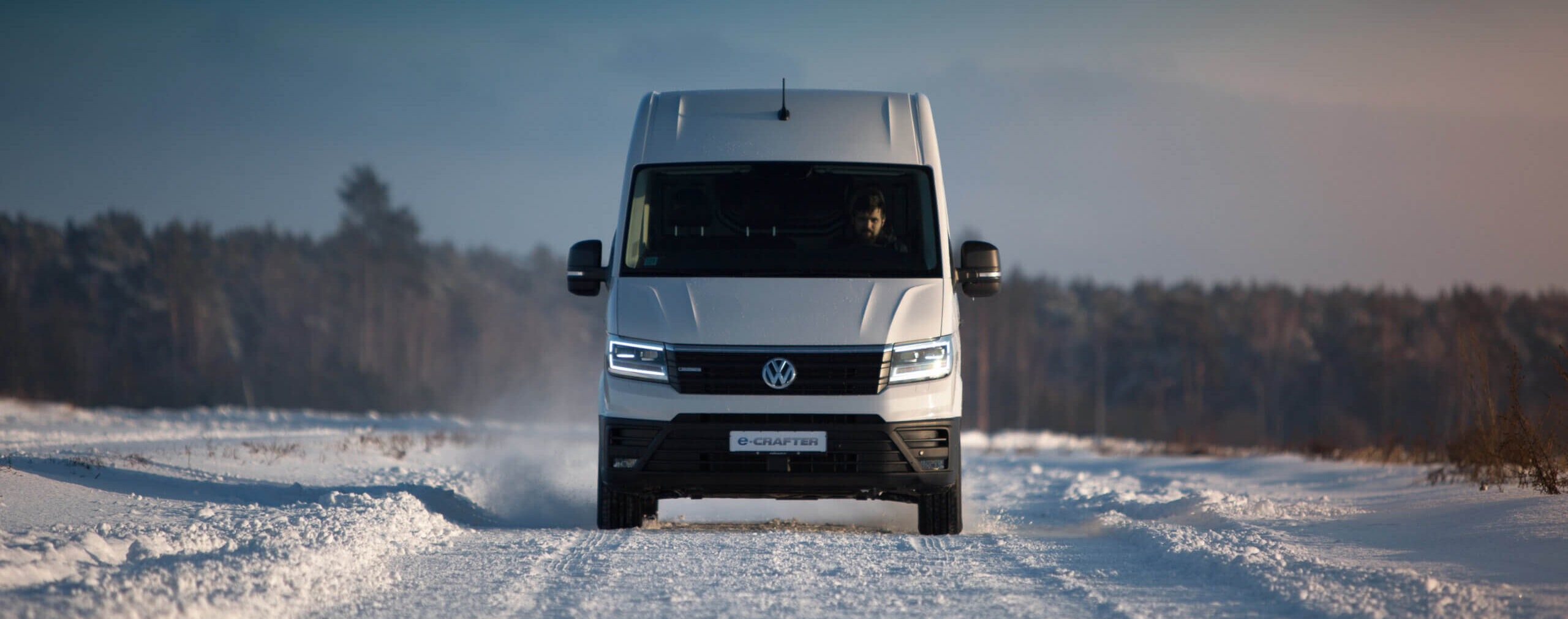 Préparation des véhicules en haute saison pour les chauffeurs de livraison du dernier kilomètre